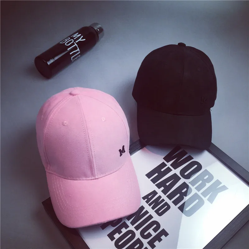 Корейской моды ретро замши письмо М шляпа бейсболке hat изгиб открытые летние