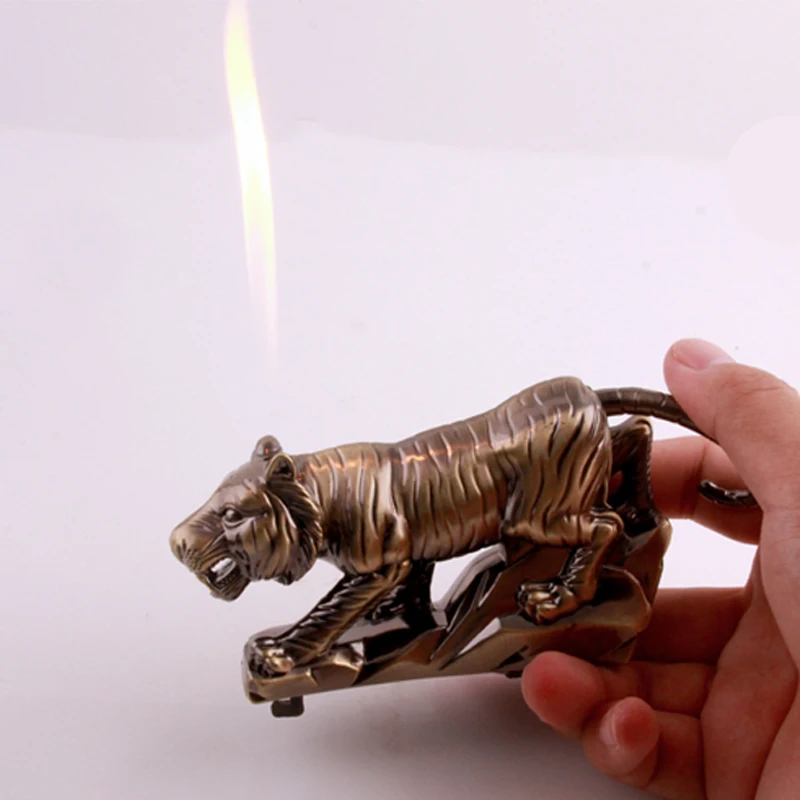DH 8872 personality creative Tiger shaped ashtray with gas lighter