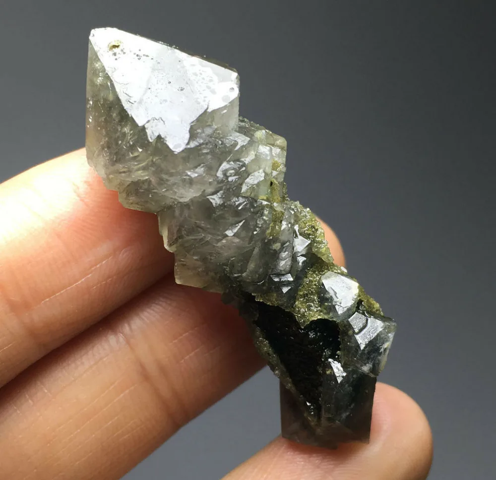 

10g Natural skeletal Elestial Crystal Mineral Specimen wedding souvenirs guests