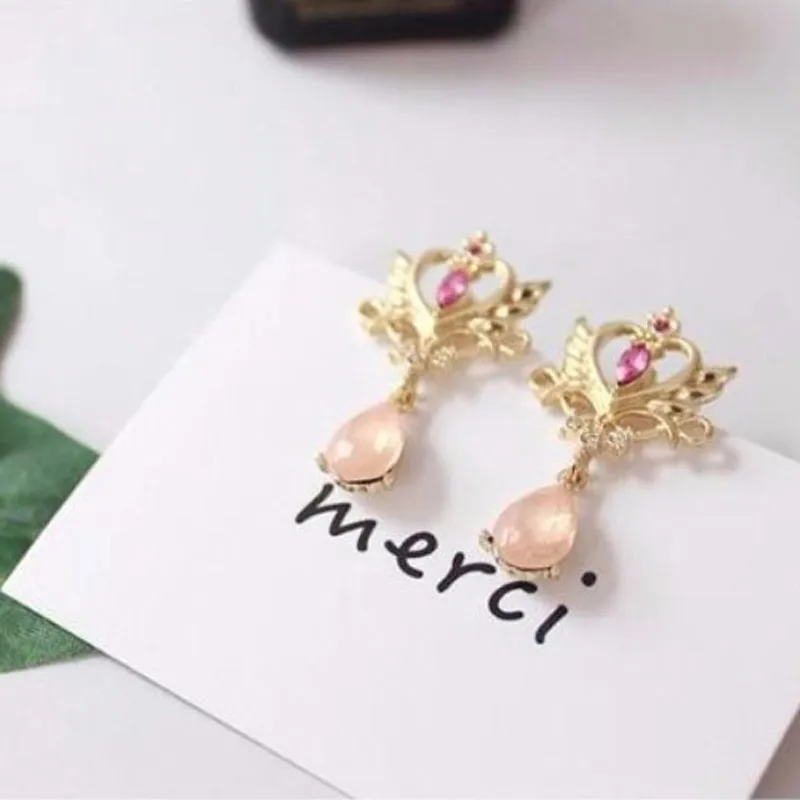 

Sailor Moon 25th anniversary Neo Queen Serenity Tiara Earrings Cosplay Anime Stud Earrings