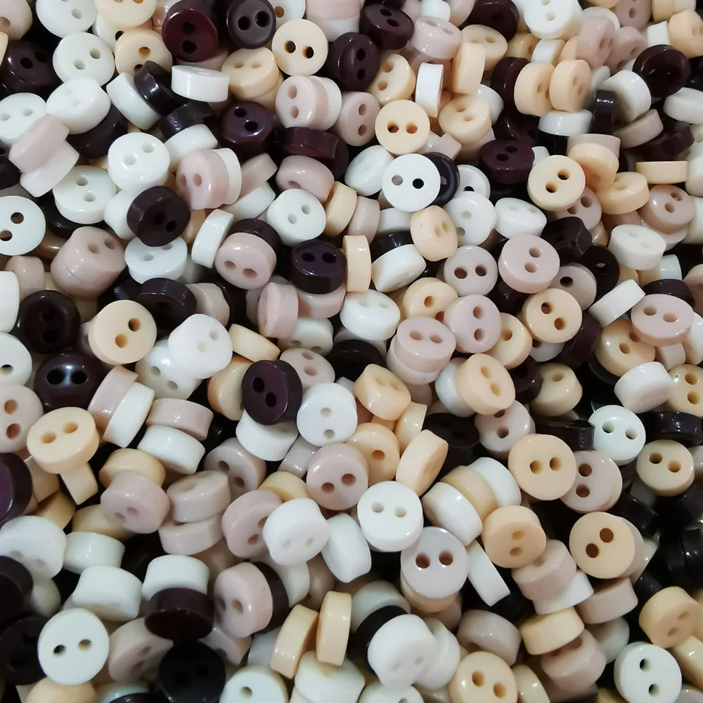 250 MULTI COLOURED ROUND RESIN 6MM BUTTONS # DOLLS CLOTHES//CRAFTS//CARD MAKING