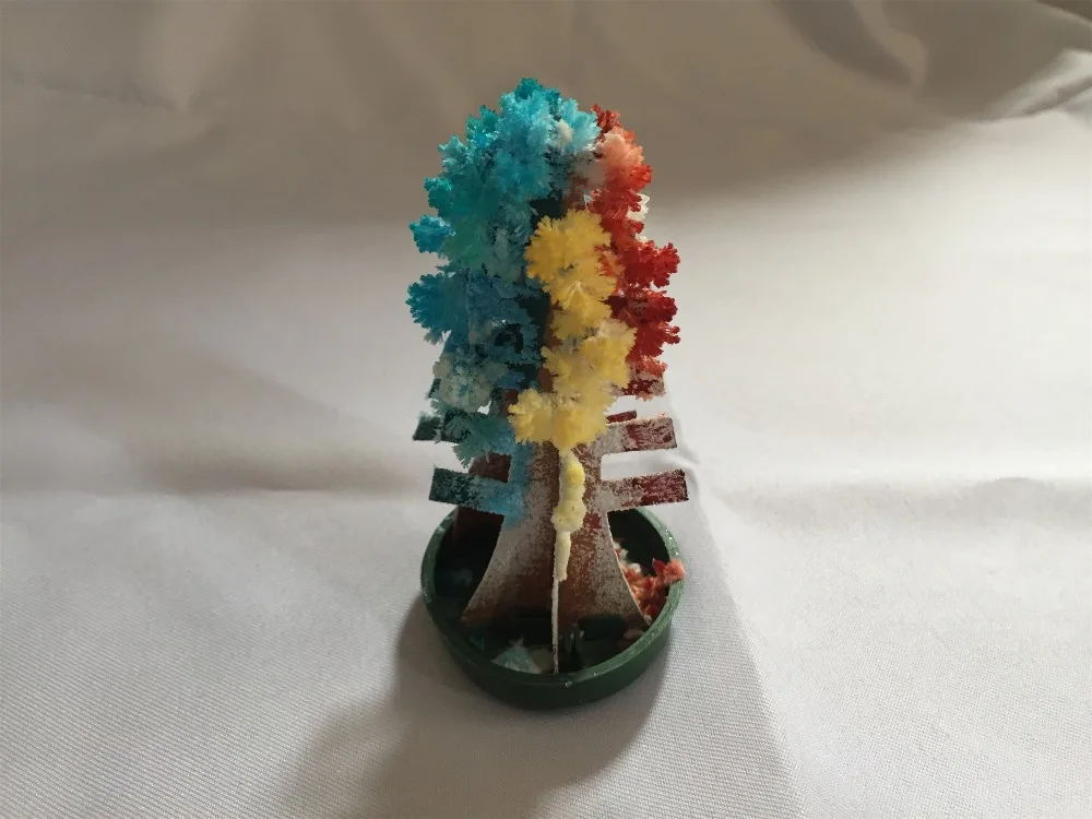 

iWish 2019 50PCS 10x6cm DIY Visual Multicolor Magic Growing Paper Tree Magically Grow Christmas Trees Japan Toys For Children