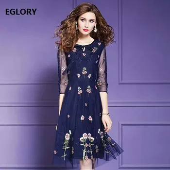 

High Quality Brand New 2019 Summer Style Women Sexy Sheer Mesh Embroidery 3/4 Sleeve Knee-Length Party Events Dress Dark Blue