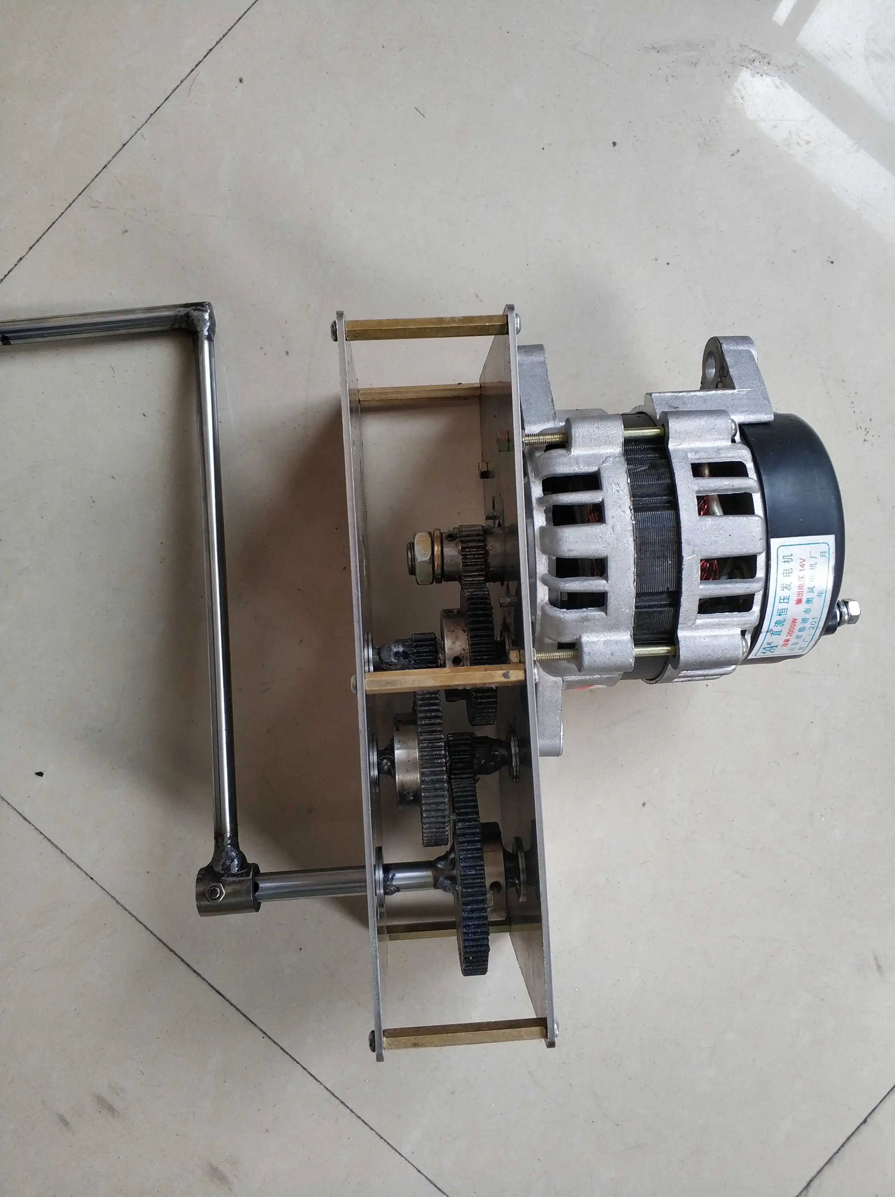 12v2000W W ручной генератор батарея автомобиля Аварийная зарядка Высокая мощность 14V24V28V вольт