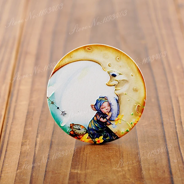 

2Pcs 45mm Moon Unique 3D Embossed Big Round Handmade pattern Wood Cut Pendant make Necklaces, Bracelets,Brooch-(WI-93)