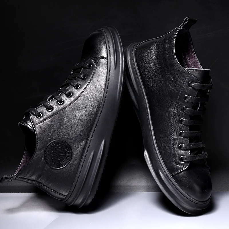 

MYCOLEN 2019 Male High Top Shoes Winter Men Motorcycle Martin Boots Luxury Brand Lace-Up Round Toe Men Boots Botas Masculina
