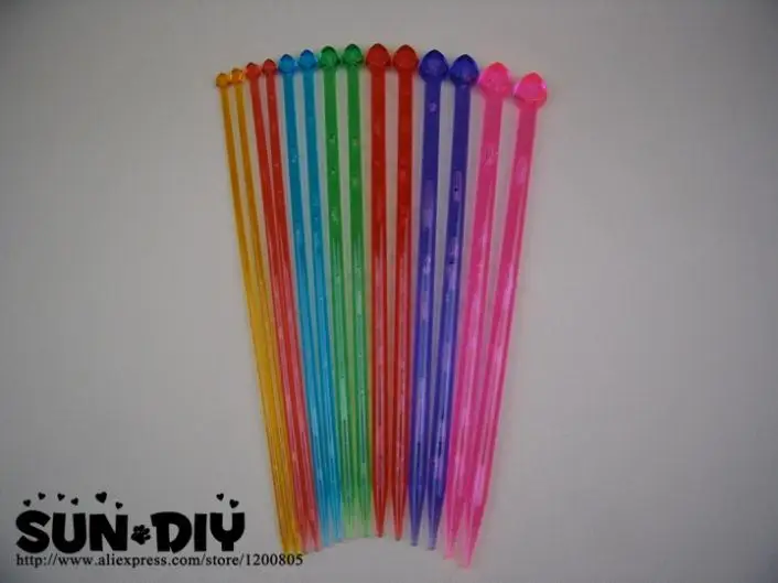 

Free shipping Colorful Single-pointed acrylic knitting needles 25,35cm 7 pairs size 4-10mm for DIY crafts knitting needlework