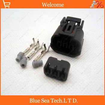 

Sample,5 sets 3Pin female Auto right holder plug,Auto electrical connector,CRV auto Taillight plug for Honda,Toyota car.