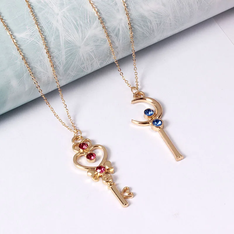 

Young Lady Alice Series Key Ornaments Japanese Summer Peach Heart Necklace