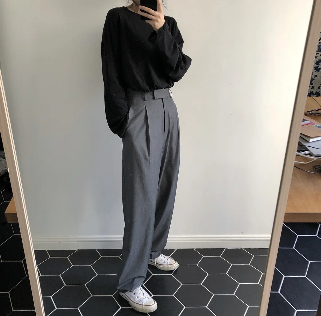 

Sannian 2019 Spring New Korea Ins Simple Suit Texture Loose Wide Leg High Waist Casual Trousers Trousers Women