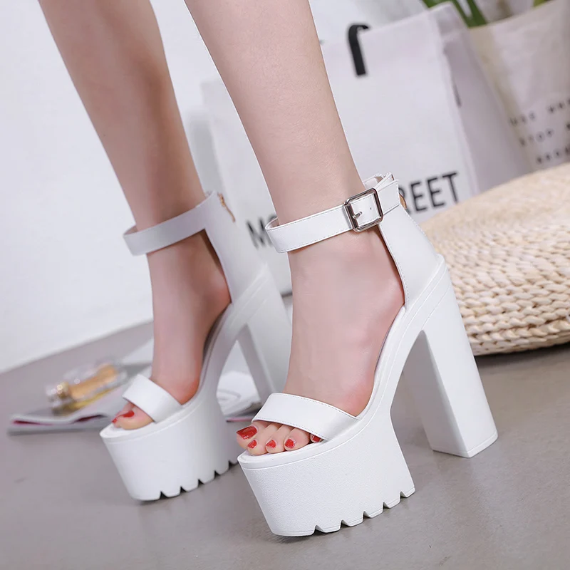 Witte Schoenen Met Hak Flash Sales, UP TO 66% OFF |  www.editorialelpirata.com