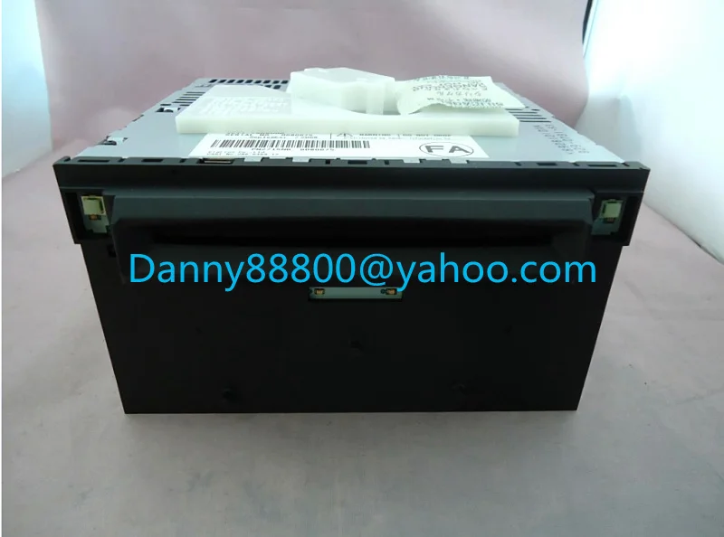 Nissan 28185 EB610 PN-2715N Clarion 6CD changer head unit''