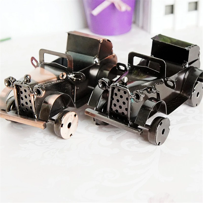 Vintage Metal Car Classic Model Toy Tin Vehicle New Year Collectible Gift for Children Adults Vintage Decorative Crafts Vintage Metal Car Classic Model Toy Tin Vehicle New Year Collectible Gift for Children Adults Vintage Decorative Crafts