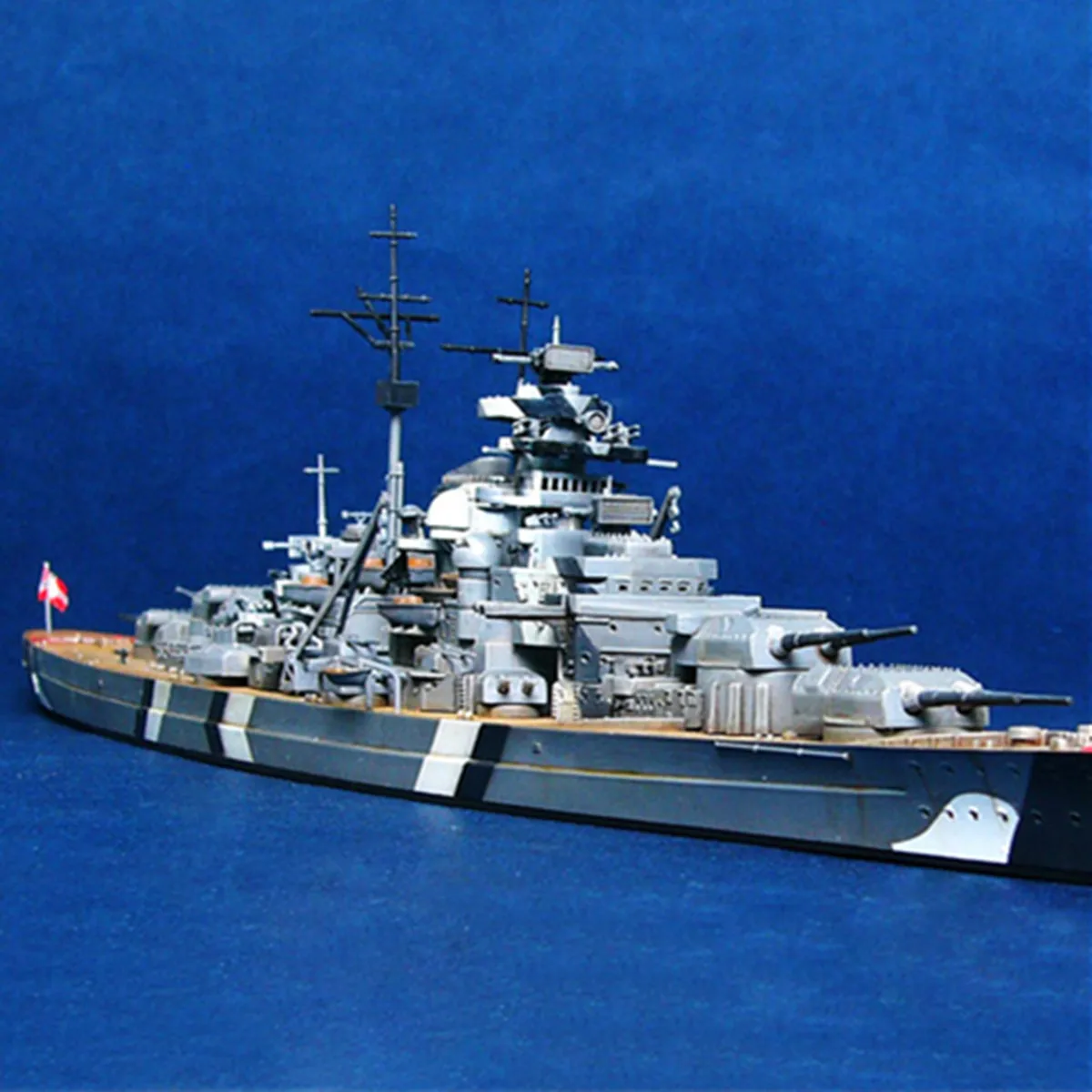 1/700 масштаб Второй мировой войны немецкий морской корабль KMS Bismarck линкор комплект модели корабля игрушка пластиковая модель сборная игрушка