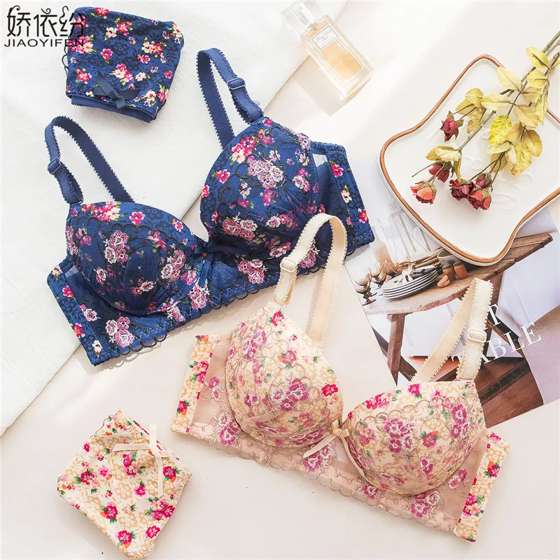 

Hot Sale Sexy Lace Printing Bra Embroidery Underwear Set Cotton Padded Lovely Small Chest Push Up Bra Set Women Lingerie Sets