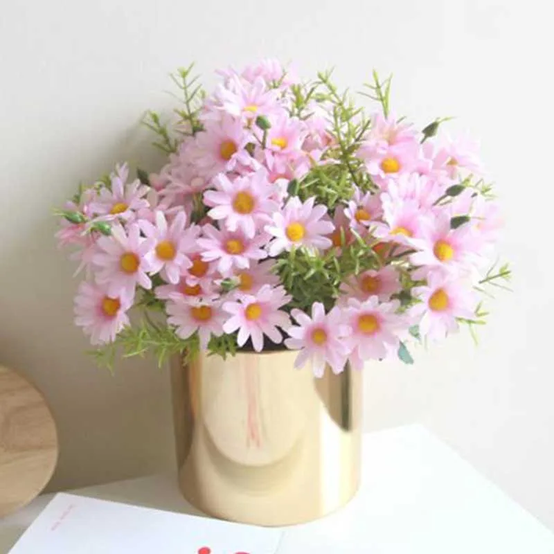 1pcs Artificial Flowers Silk Chrysanthemum 6 branches artificial daisy Fake flowers decoration for home garden office decoration 1pcs Artificial Flowers Silk Chrysanthemum 6 branches artificial daisy Fake flowers decoration for home garden office decoration