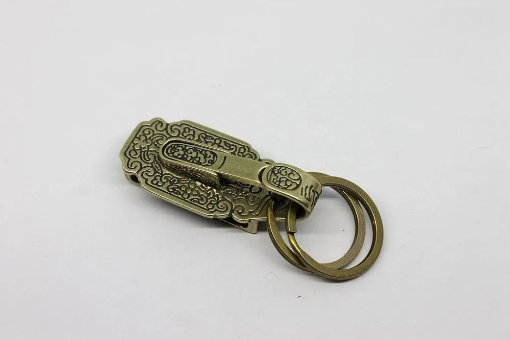 EDC Solid Brass Auspicious Clouds Waist Buckle Keychain Key Ring