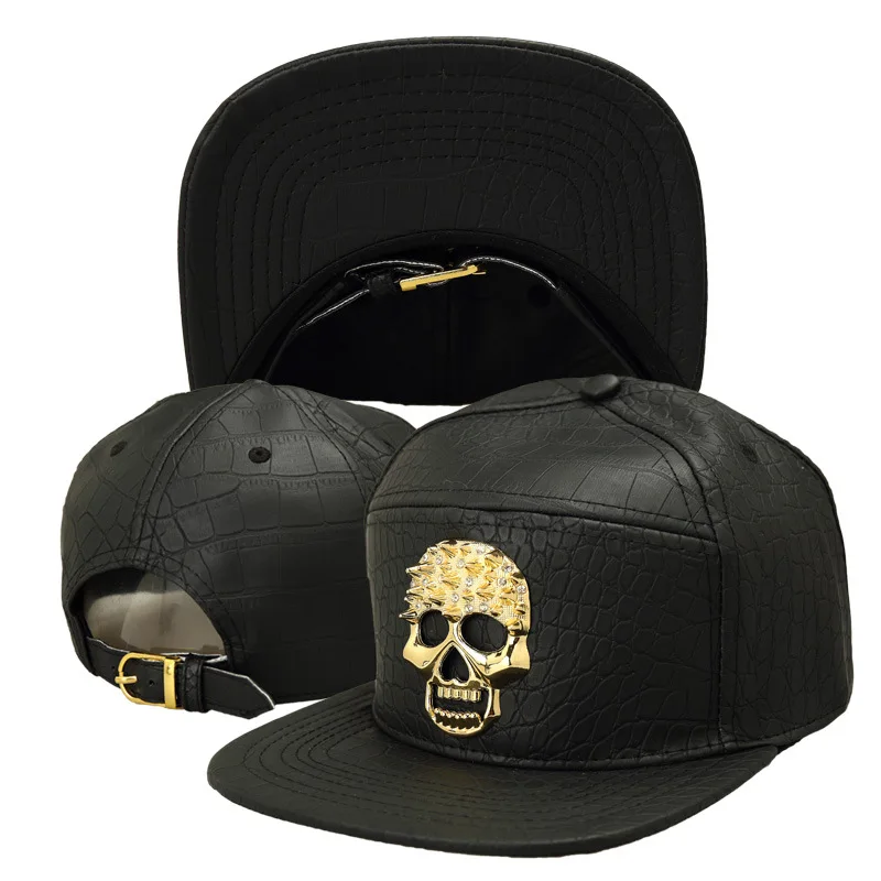 

Adult Unisex Crocodile PU Baseball Hat Golden Skull Logo Men Hip Hop Street Snapback Cap Brand Flat Casquette Hat For Women