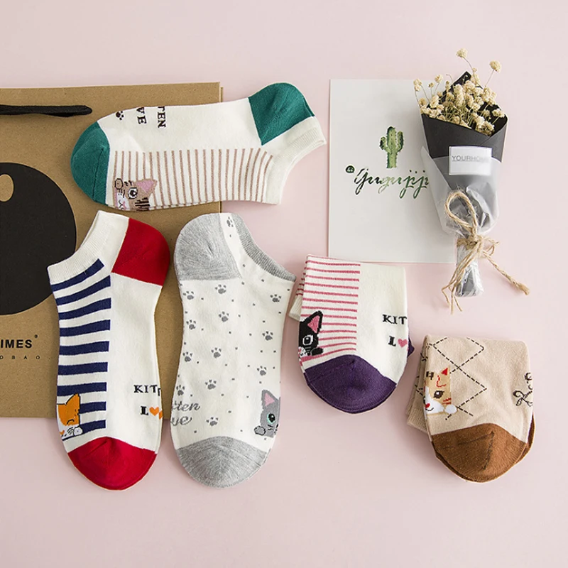 

5 pairs of spring and summer fall new cartoon kitten alphabet animal pattern girl boat socks High quality cotton women's socks