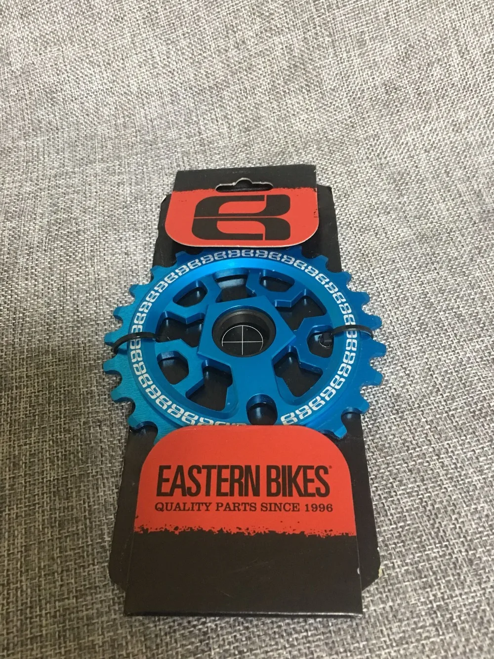 

Eastern bmx sprocket 25T full CNC 7075-T6 chainwheel bmx sprockets made in Taiwan 19mm adapter included