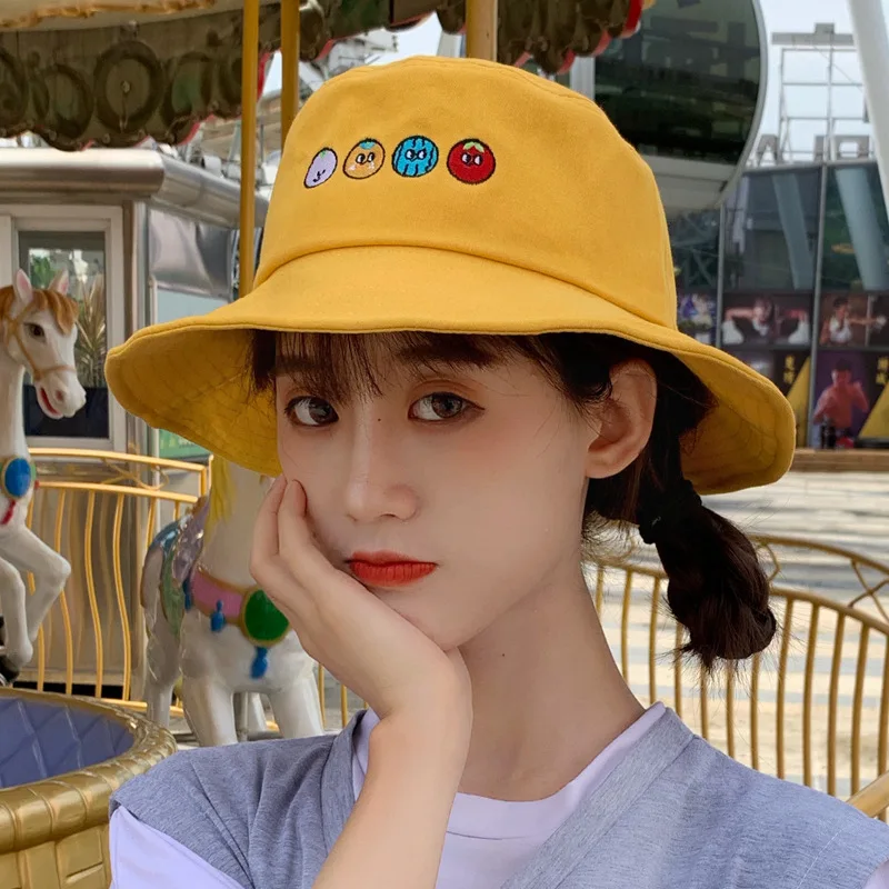 

New 2019 fisherman hatter summer fashion embroidery fruit versatile web celebrity sunshade sweet and adorable instagram hatters