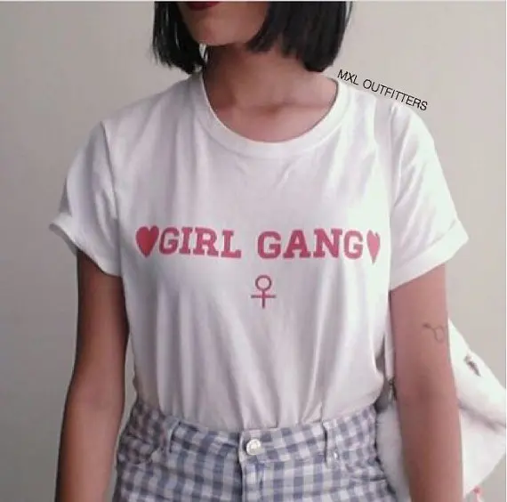 Chica banda rojo cartas corazón impreso camisas ropa de