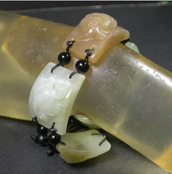 

Chinese Natural Hetian Nephrite Jade Beads Bangle Bracelet Frog centipede 403718