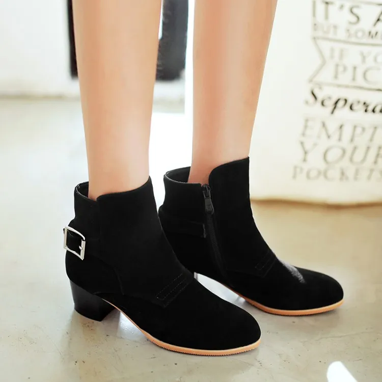 

Big Size 11 12 13 14 15 16 Ma'am Coarse heel Short boots Metal decoration Boot barrel Suede high-heeled boots