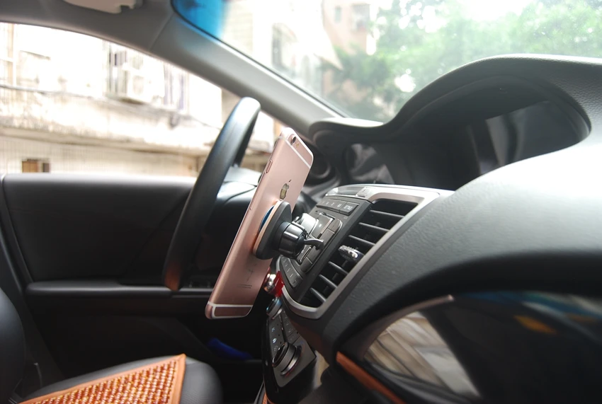 magnetic car holder (7)