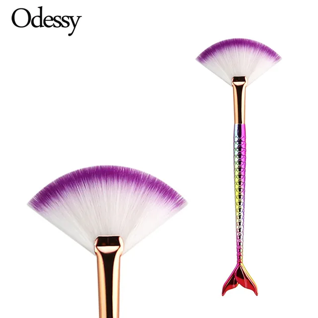 Girl Sucking Balls Facial Fan Brushes