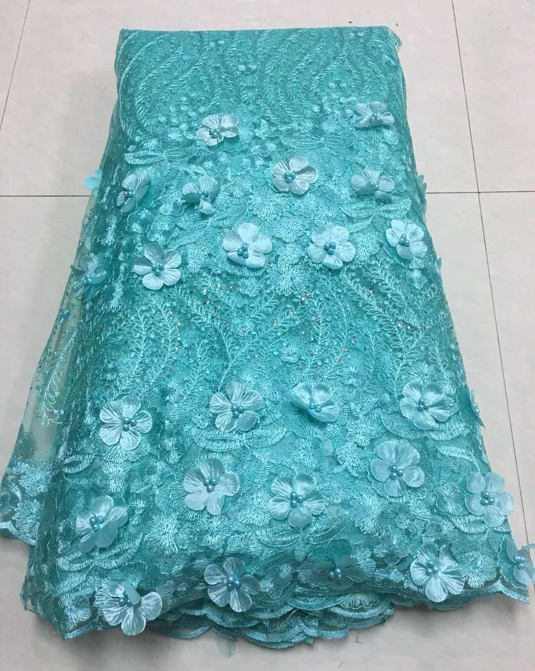 

2019 Latest French Nigerian Laces Fabrics High Quality Tulle African Laces Fabric Wedding African French 3D Lace fabric Z25