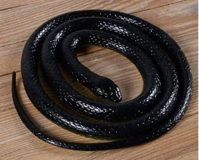 

1.28meter creative scary snake Horror toy April Fool's Day Shock Toys startle the snake strange new high-simulation real life