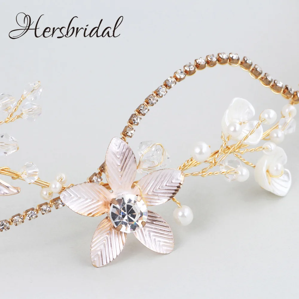Crystal Floral Wave Bridal Headpiece Handmade Pealrs And Rhinestone Wedding Headband Tiara Lovely Hair Vine 2018 (19)