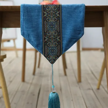 

Retro-nostalgia Design Table Runner High-grade Blue Flannel Embroidered Table Flag Home Restaurant Dining Room Decoration 3 size