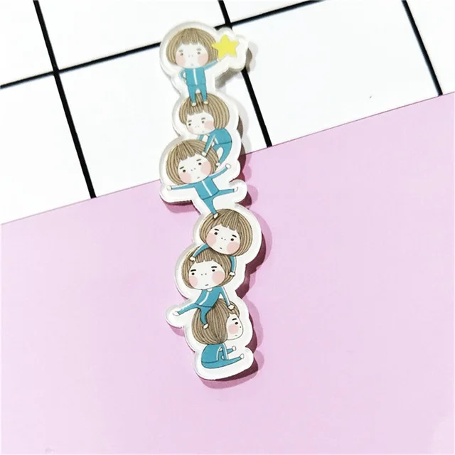 1-PCS-Free-Shipping-Cartoon-Acrylic-Brooch-Clothing-Backpack-Accessories-Cut-Cat-Pig-Badges-Decoration-Pins.jpg_640x640 (2)