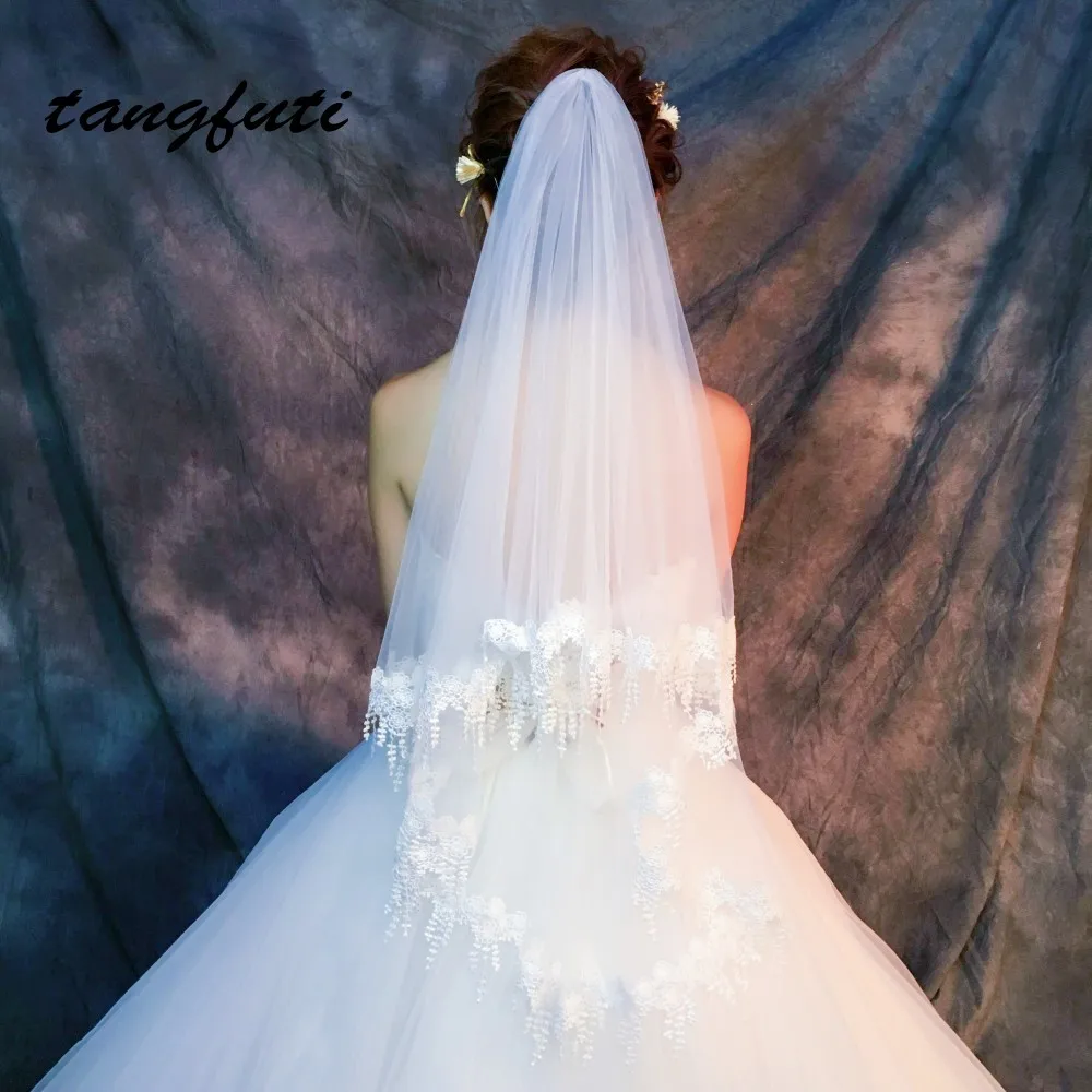 

Appliques Edge Wedding Veil One Layer 1.5 m Lace Edge Women Bride Bridal Veil Ivory Wedding Accessories 2018 New Cheap