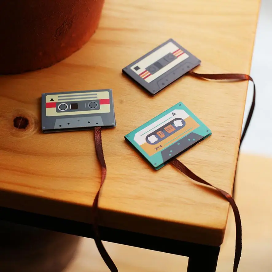 

12 pcs/Lot Cartoon Cassette tape bookmark Cute animal Mini magnetic bookmarks Magnet marcapaginas Stationery School supplies1662
