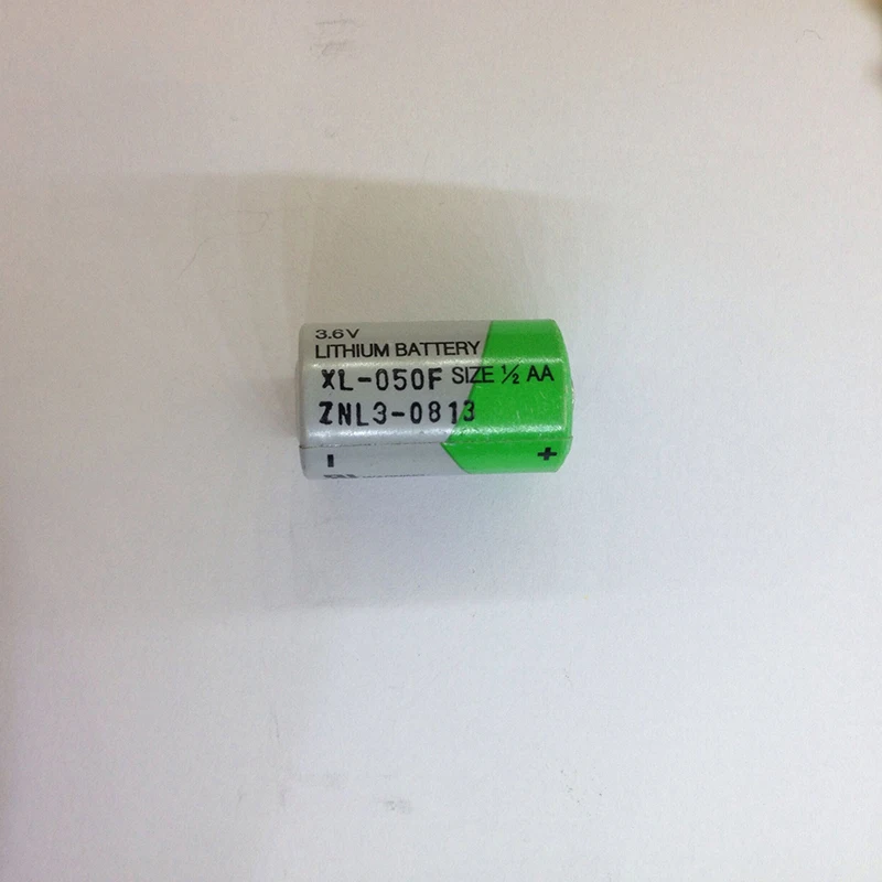 

1PCS/LOT lithium battery XL-050F 1/2AA battery 3.6V good quality