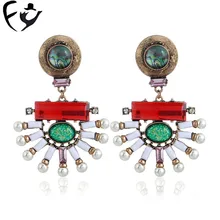 FY81115 European and American fashion retro luxury color fan-shaped jewelry earrings with pearl earrings.