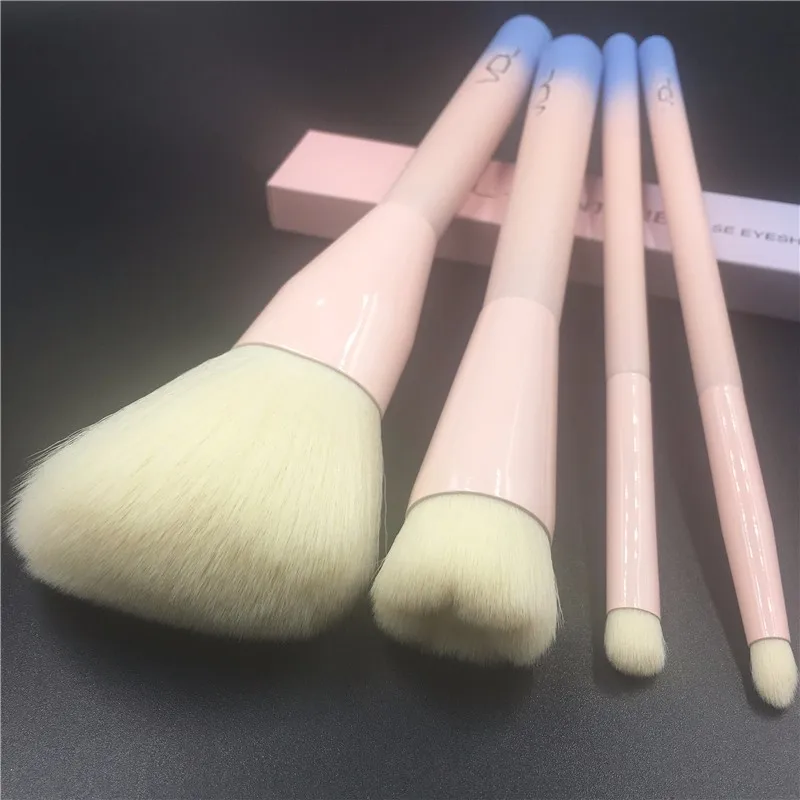 Градиент Цвета Розовый Порошок Кисти Для Макияжа VDL pantone 4 шт. Набор Make up Brush с Коробкой