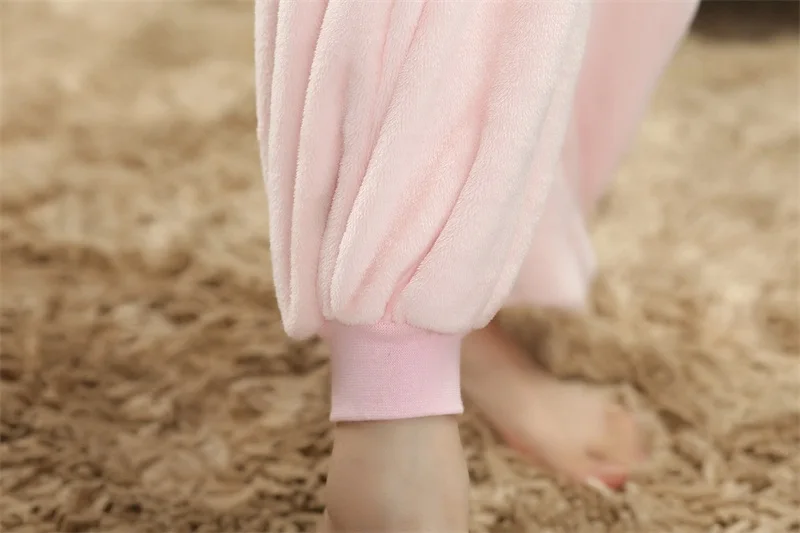 2441416567_1653298844