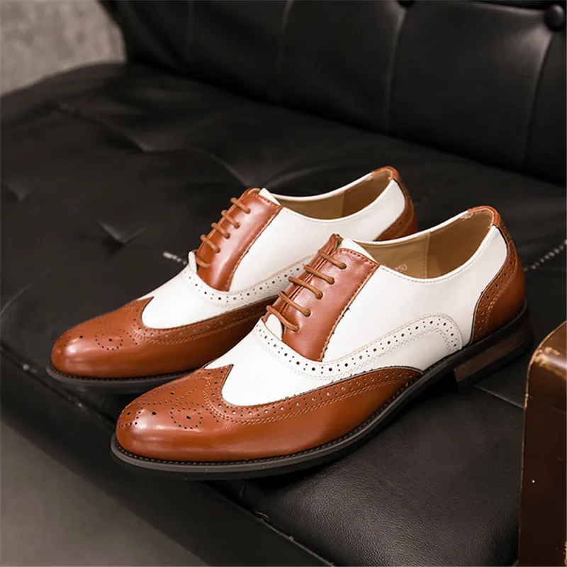 Мужская официальная обувь; Кожаные Туфли-оксфорды для мужчин; свадебные Мужские броги; офисная обувь; мужская обувь на шнуровке; zapatos de hombre - Цвет: Brown