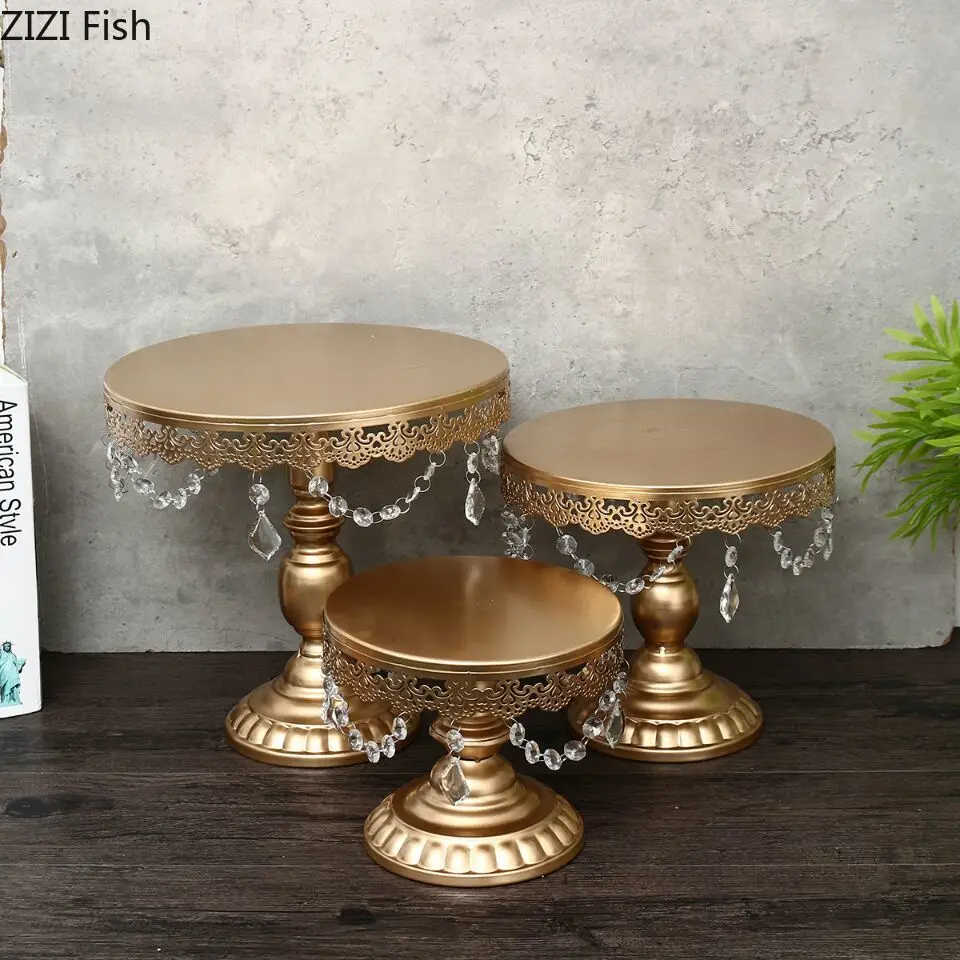 

Weeding Cake Stand Golden Cupcake Tray Lace Edge Cake Tools Home Decoration Dessert Table Decorating Party Suppliers