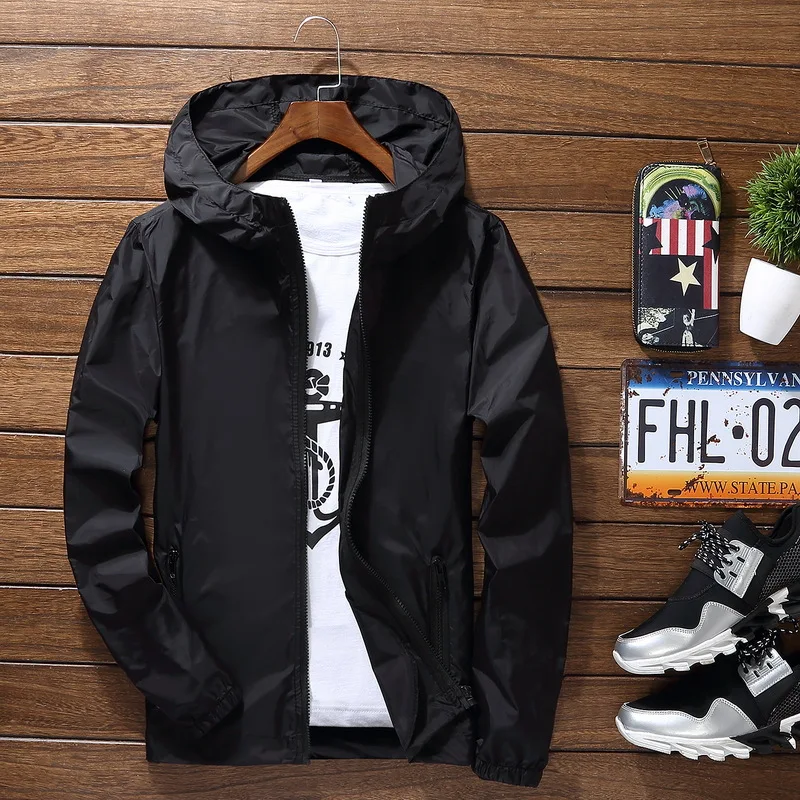 

2019 Summer Men's Ultra-Light Windbreaker Super-Thin Hooded Jackets Sunscreen Coat Packable Casual Bomber Jacket Solid Colors