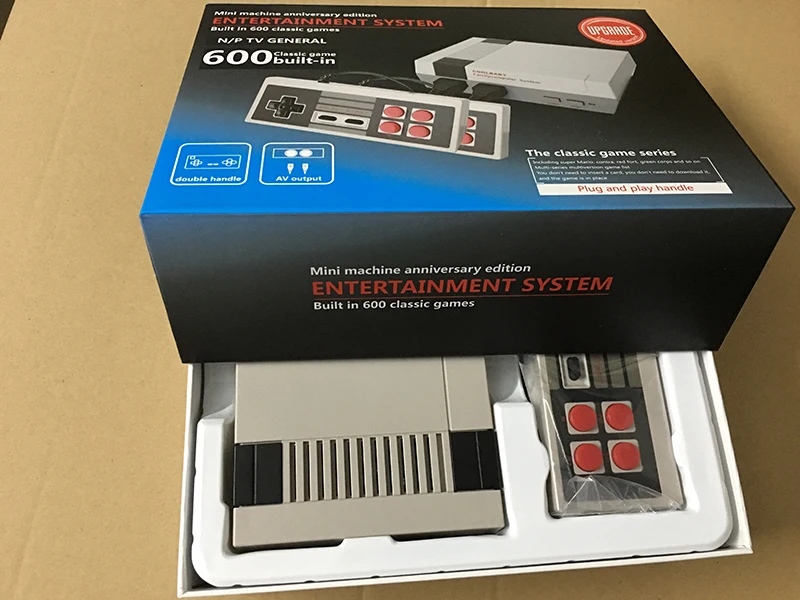 Compra 8 bits consola de juegos de tv online al por mayor