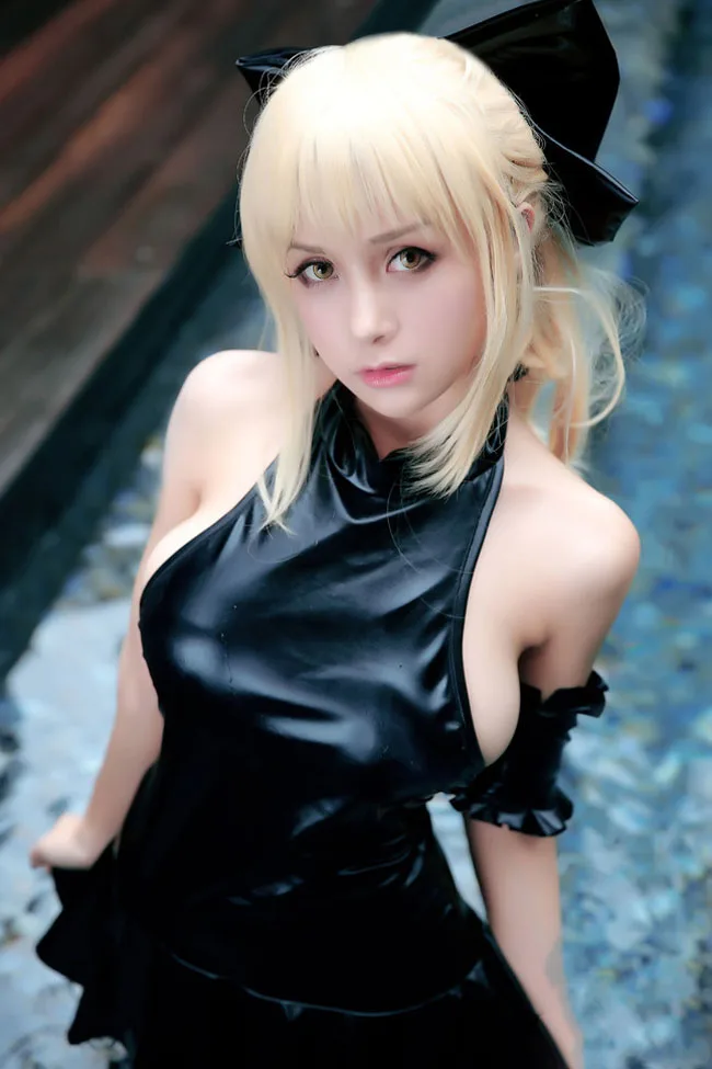Natsu Kimoe Naked