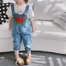 Летний хлопковый комбинезон в Корейском стиле с героями мультфильмов для девочек; потертые джинсы; джинсовый комбинезон; Комбинезоны на лямках; короткие штаны; комбинированные комбинезоны; Z978