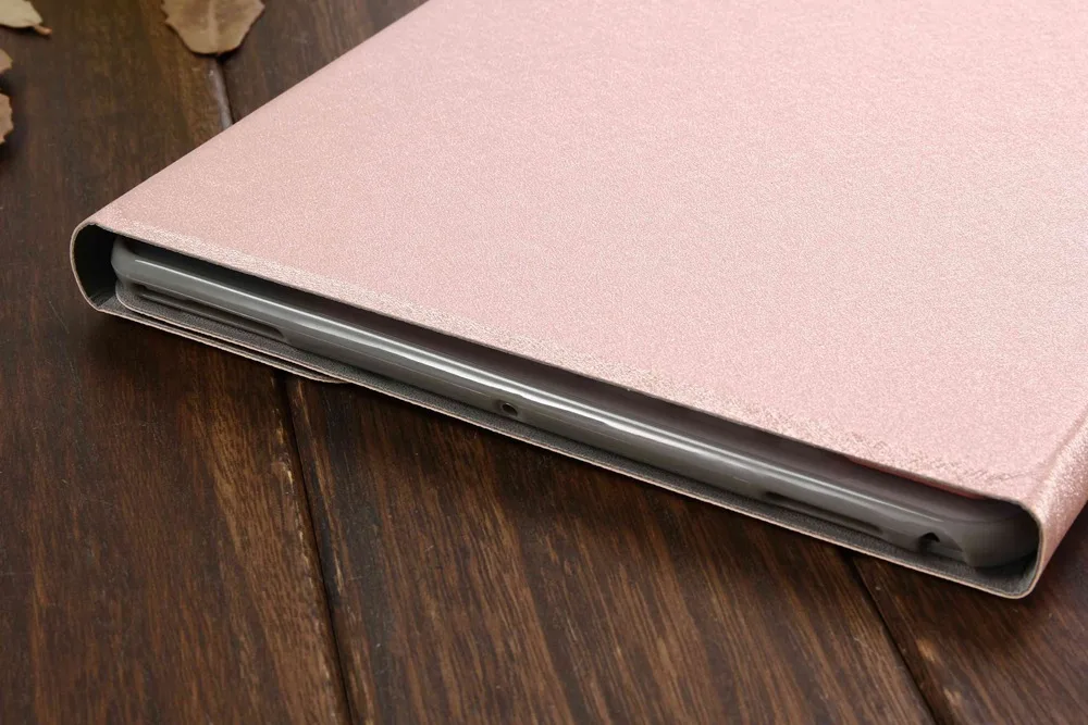 iPad-Pro-10.5-Backlit-Keyboard-Case-n2