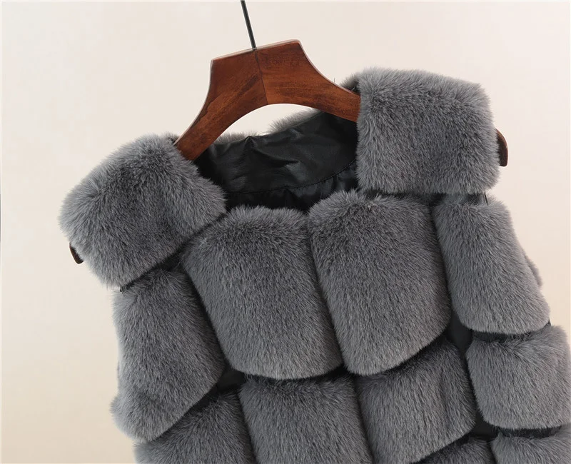 Модные нейтральные искусственного меха пальто Для женщин зимние без рукавов из искусственного лисьего меха Повседневная куртка женская верхняя одежда Для женщин пальто 5XL