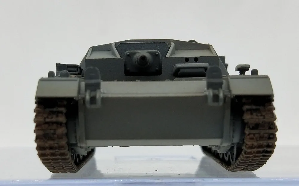 1: 72 НЕМЕЦКИЙ штурмовой танк Модель № 3 CD Восточный фронт Battlefield трубач, готовый 36140 Коллекционная модель